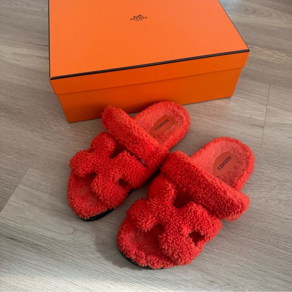 Hermes Orange Shearling Chypre Sandals Sz 40.5 - Picture 2 of 14